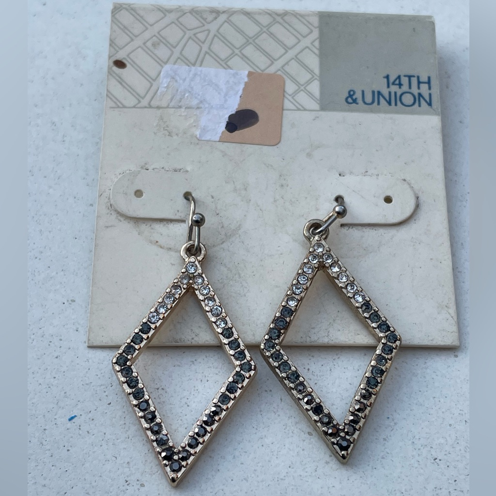 14th Union Geometric Silver And Black Earrings 8$